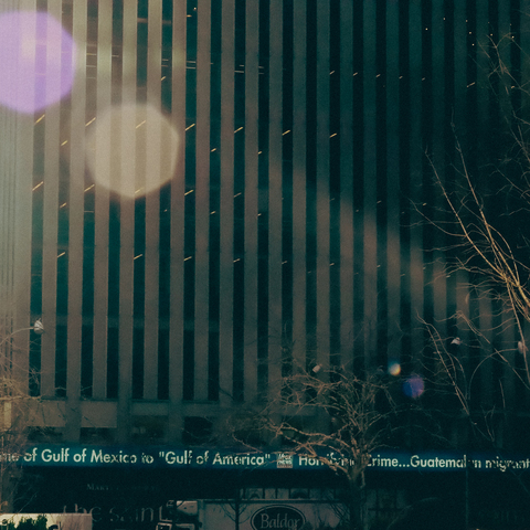 Ticker tape in time